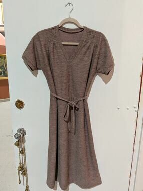 Speckled Knit Belted Dress In Brown, Size M